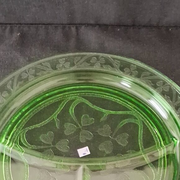 Vintage Depression Glass Hazel Atlas Green Cloverleaf 3 Part 10" Grill Plate #2 - Picture 4 of 7